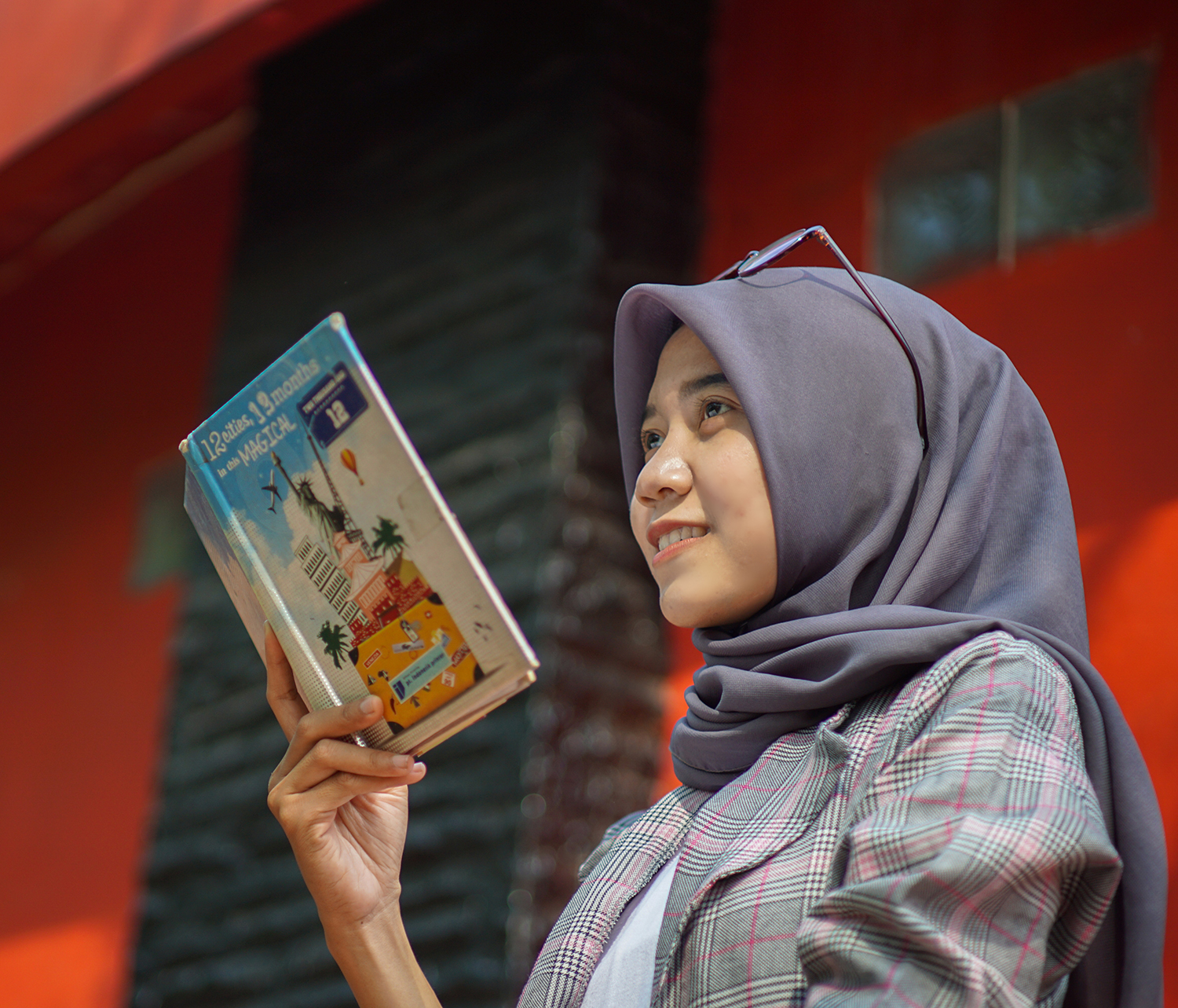 portrait-young-woman-holding-paper-currency
